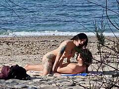 Beach Squirting Lovers