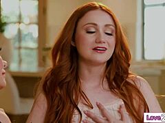 lesbian pussy licking